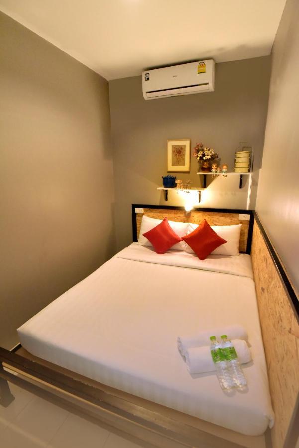 Ok Chic Phuket Hostel Eksteriør bilde